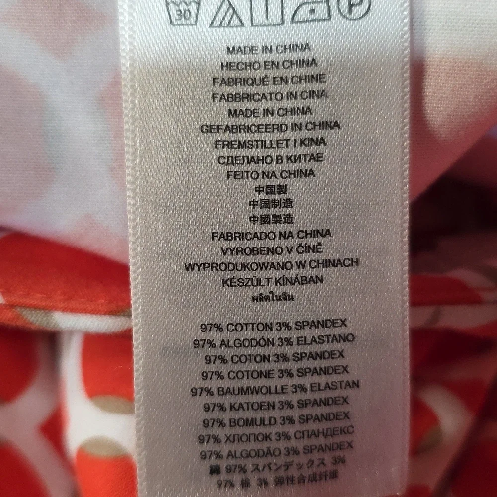 Michael Kors Orange &White Geometric Print Shorts. Size 6. NWOT